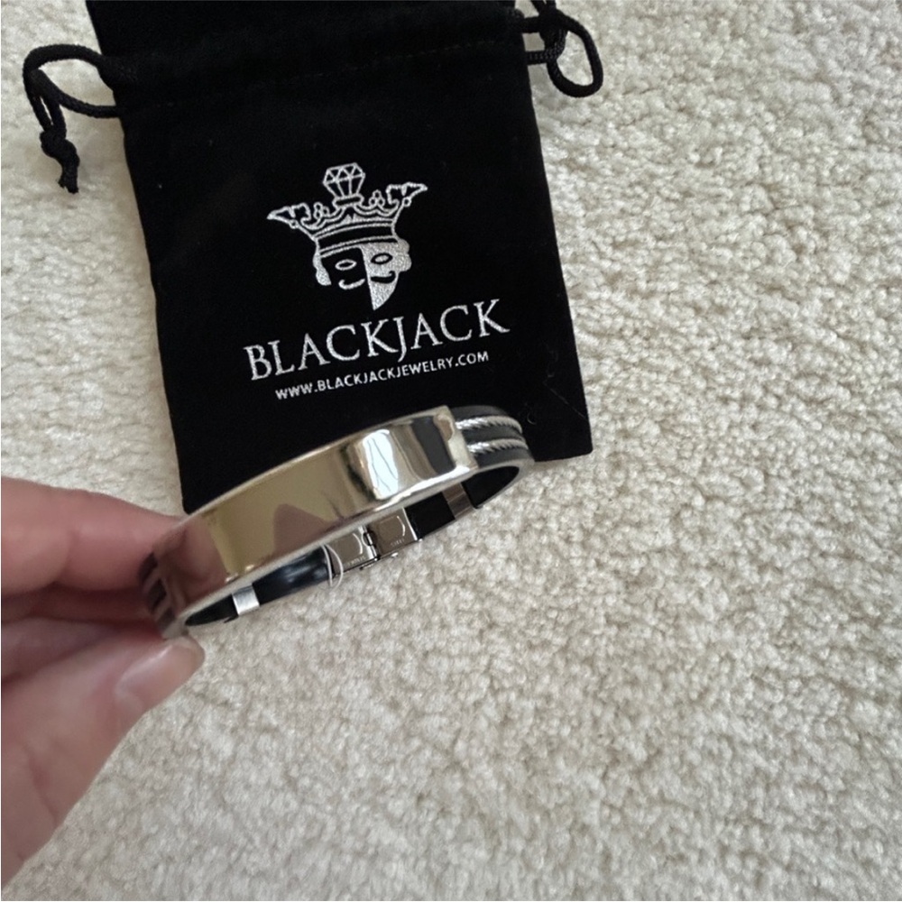 Black Silver Jewelry Bracelet Sleek Design